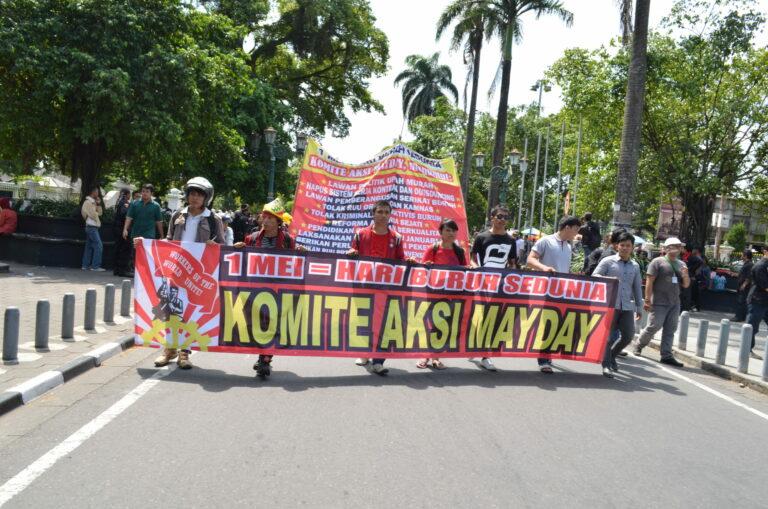 Tuntutan Buruh di Nol Kilometer