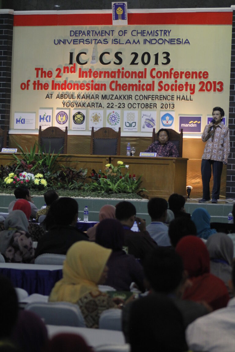 Ilmu Kimia FMIPA UII menjadi Tuan Rumah ICICS 2013