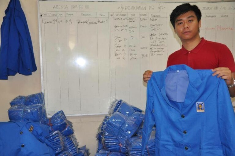 Jas Almamater 2013 Segera Didistribusikan