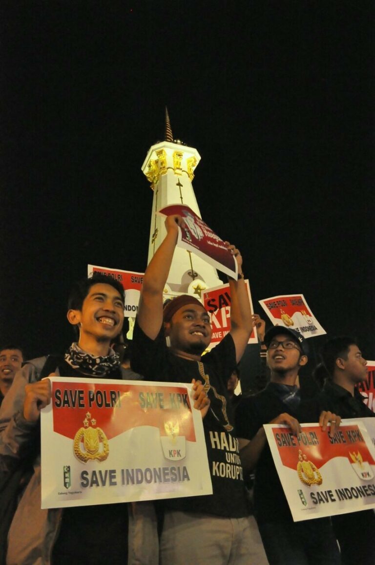 HMI-MPO Gelar Aksi Damai untuk KPK dan POLRI