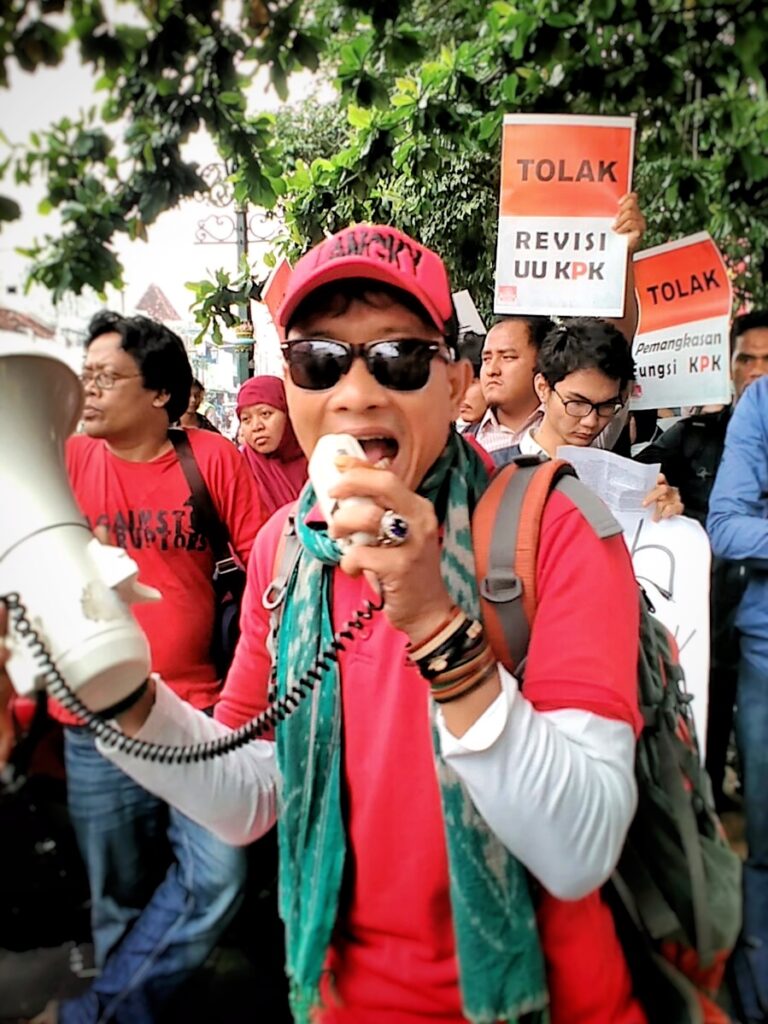 Berbagai Elemen Masyarakat di DIY Tolak Revisi UU KPK