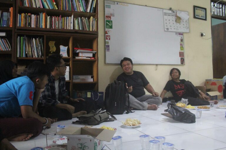 Film Dokumenter Sebagai Advokasi Sosial