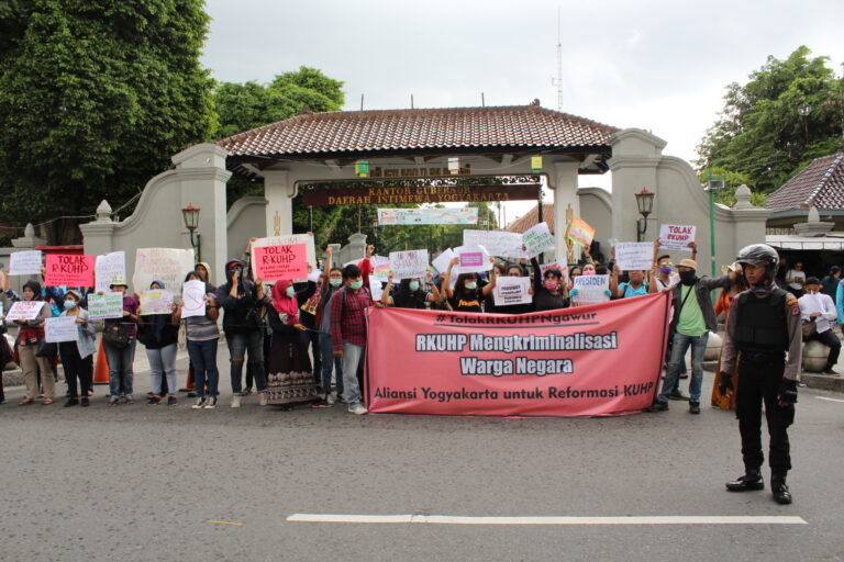 Gelombang Penolakan RKUHP