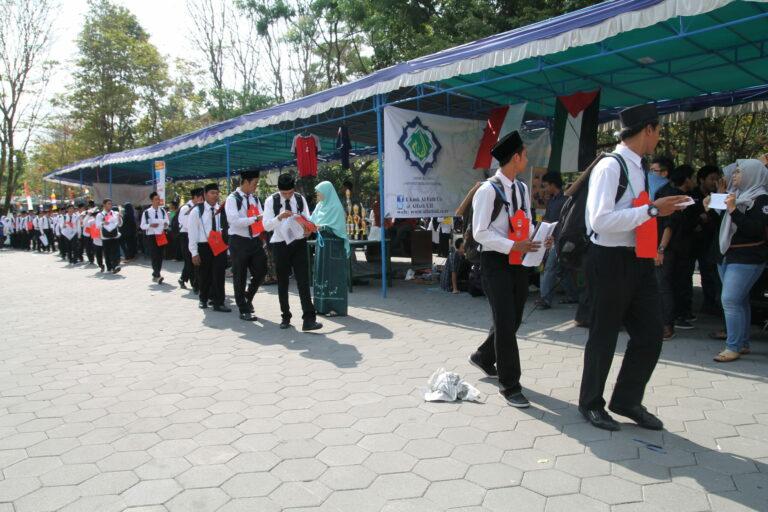 Sosialisasi Setengah Hati