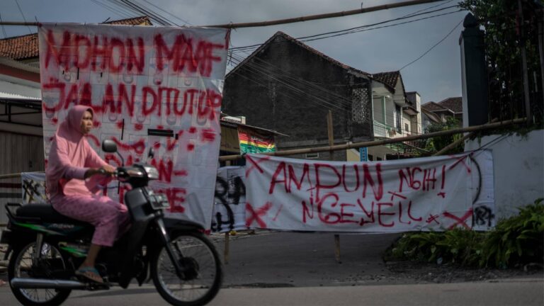 Otonomi Melawan Pandemi