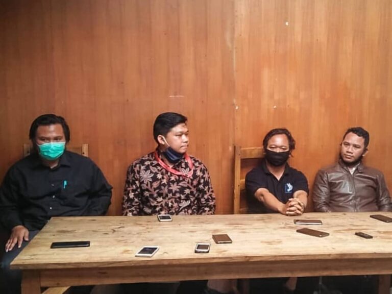 Sempat Tak Diberi Akses dan Kecam Represifitas, Polisi: Lah Kenapa Ikut Aksi?