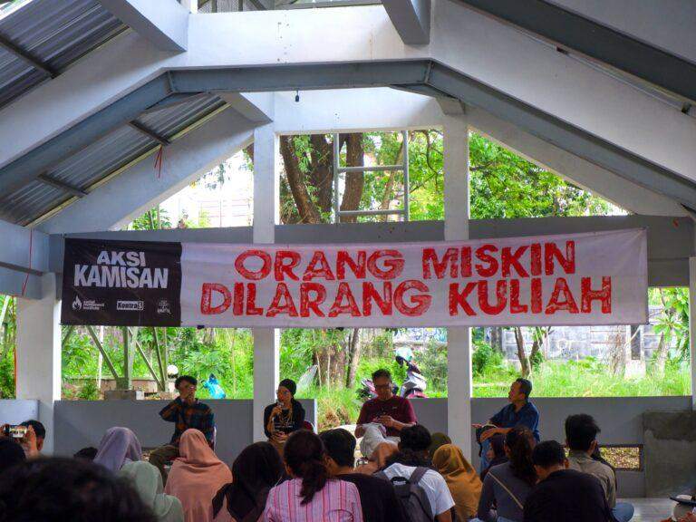 Masyarakat Miskin Kehilangan Akses Pendidikan Tinggi Sebab Biaya Pendidikan  Semakin Mahal