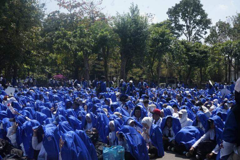 Tenda Dibongkar, Banyak Mahasiswa Baru Tumbang di Hari Terakhir PESTA 2024